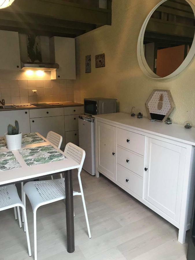 Loft Renove Au Calme A La Campagne Pour Famille Vila Hastiere-par-dela Exterior foto
